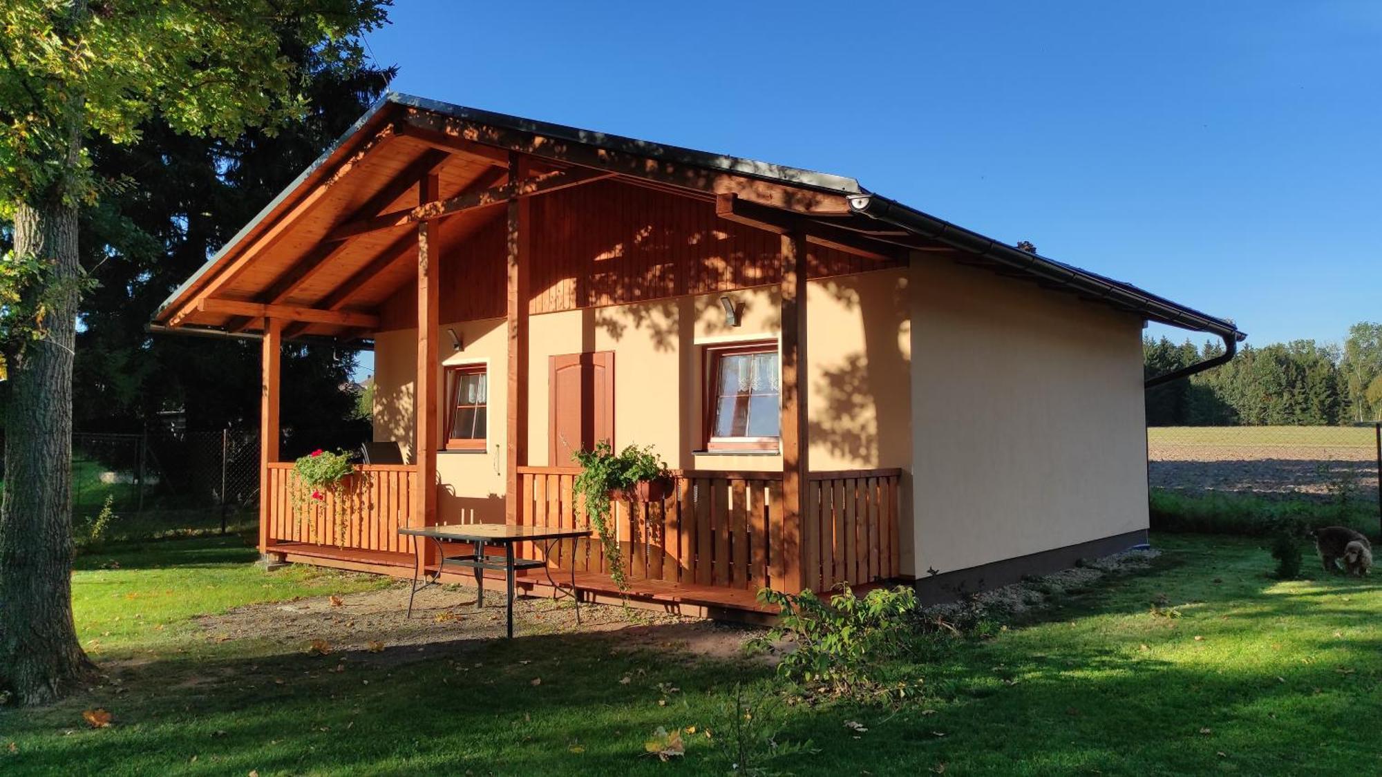 Chaty u rybníka Brodský Červený Kostelec Exteriér fotografie